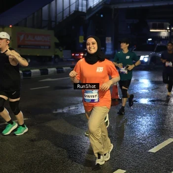 Runner Photo 7892458