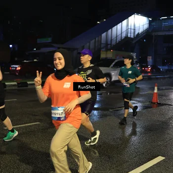 Runner Photo 7892473
