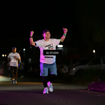 Runner Photo 7892478