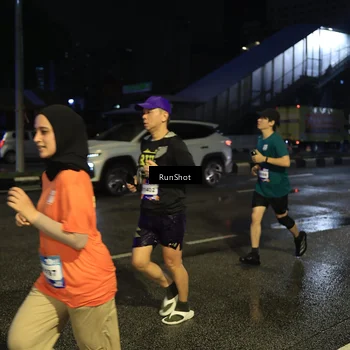 Runner Photo 7892485
