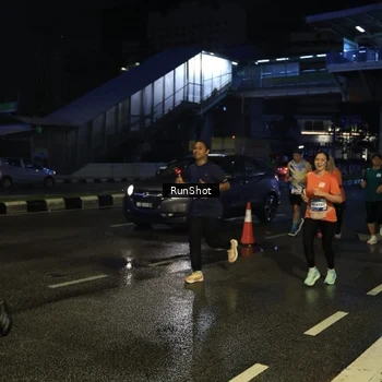 Runner Photo 7892502