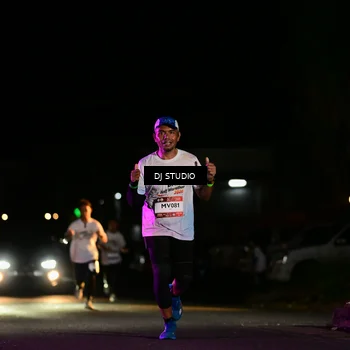 Runner Photo 7892506
