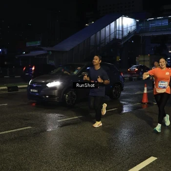 Runner Photo 7892515