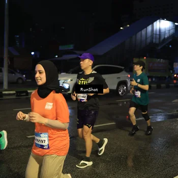 Runner Photo 7892521