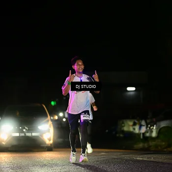 Runner Photo 7892528