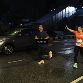Runner Photo 7892530