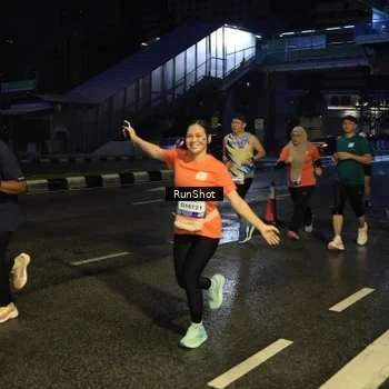 Runner Photo 7892533