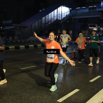 Runner Photo 7892534