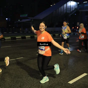 Runner Photo 7892548
