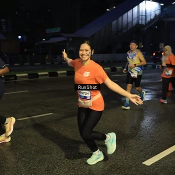 Runner Photo 7892551
