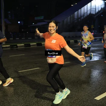 Runner Photo 7892552