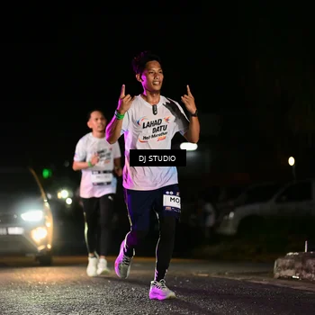 Runner Photo 7892556