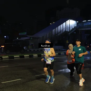 Runner Photo 7892557