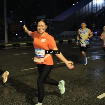 Runner Photo 7892565