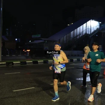 Runner Photo 7892567