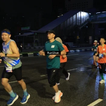 Runner Photo 7892575
