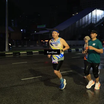 Runner Photo 7892577