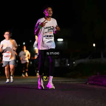 Runner Photo 7892585