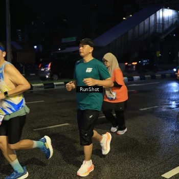 Runner Photo 7892587