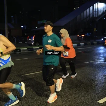 Runner Photo 7892588