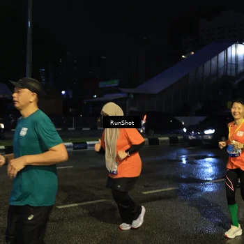 Runner Photo 7892591