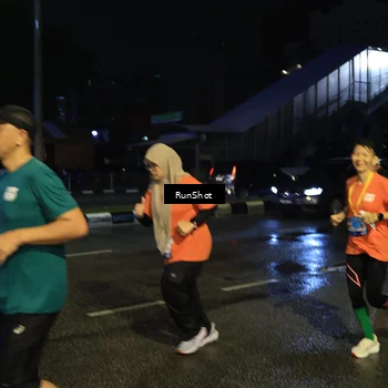 Runner Photo 7892592