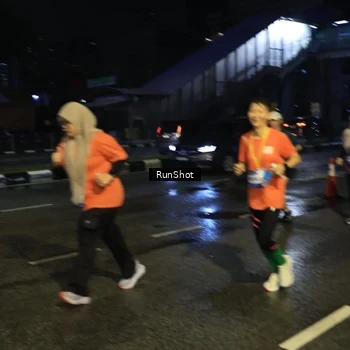 Runner Photo 7892595