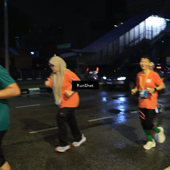 Runner Photo 7892596