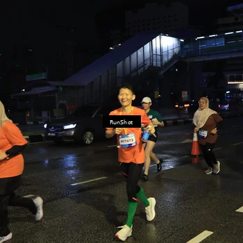 Runner Photo 7892611