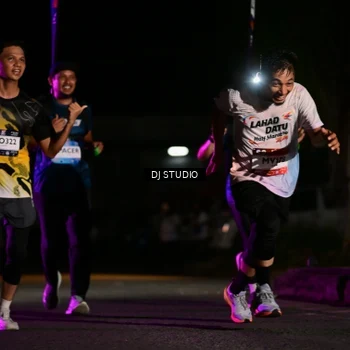 Runner Photo 7892647