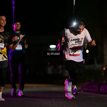 Runner Photo 7892655