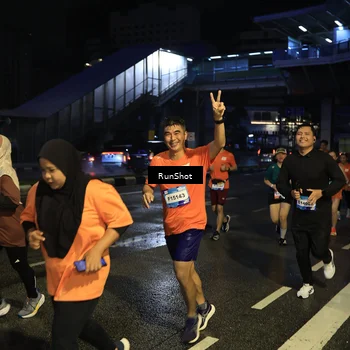 Runner Photo 7892664