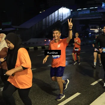 Runner Photo 7892667