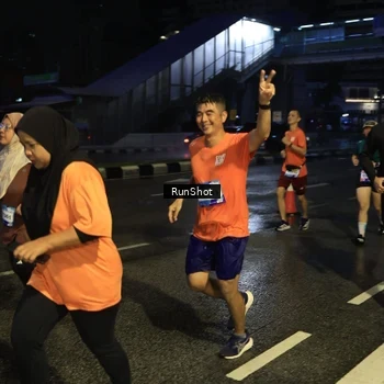 Runner Photo 7892668