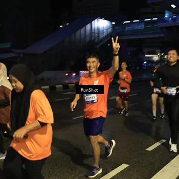 Runner Photo 7892669