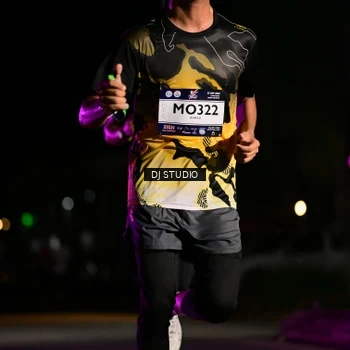 Runner Photo 7892672