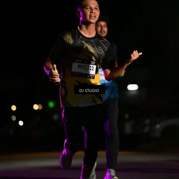 Runner Photo 7892684