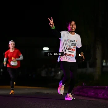 Runner Photo 7892690