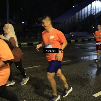 Runner Photo 7892695