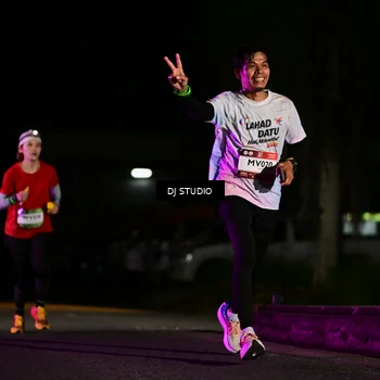 Runner Photo 7892701