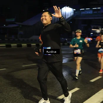 Runner Photo 7892715