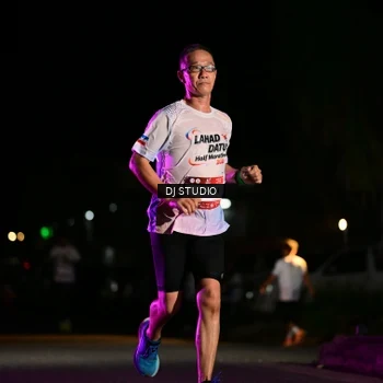 Runner Photo 7892722