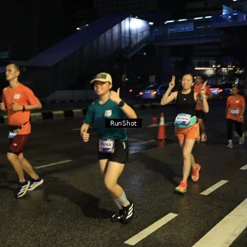 Runner Photo 7892732
