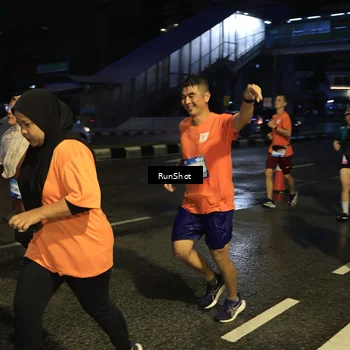 Runner Photo 7892733