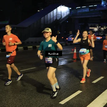 Runner Photo 7892735