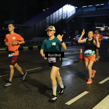 Runner Photo 7892741