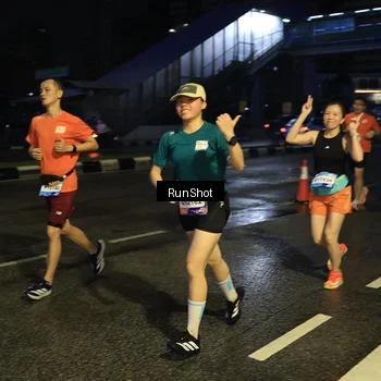 Runner Photo 7892745