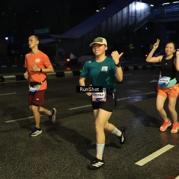 Runner Photo 7892747