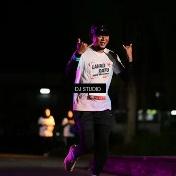 Runner Photo 7892749