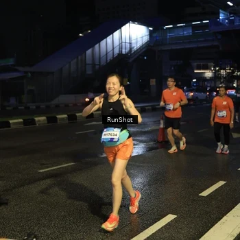 Runner Photo 7892756